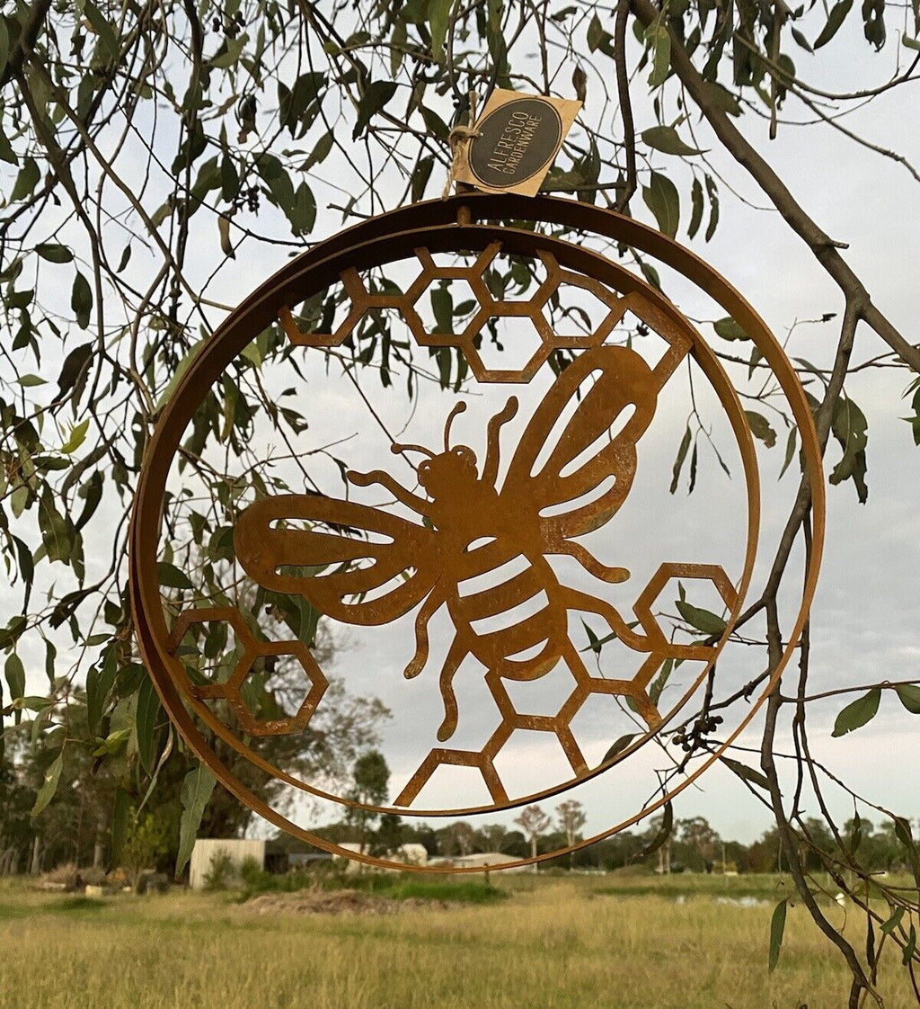 Bee on Honeycomb Hive Round Rust Corten Steel Metal Hanging Double Ring 34cm