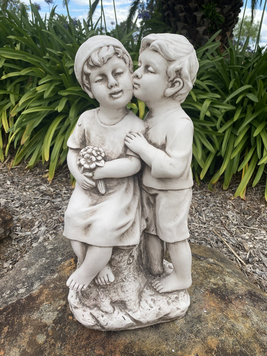 Boy And Girl Sharing A Kiss Garden Statue