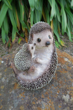 PORCUPINE ANIMAL GARDEN STATUE ORNAMENT FIGURINE