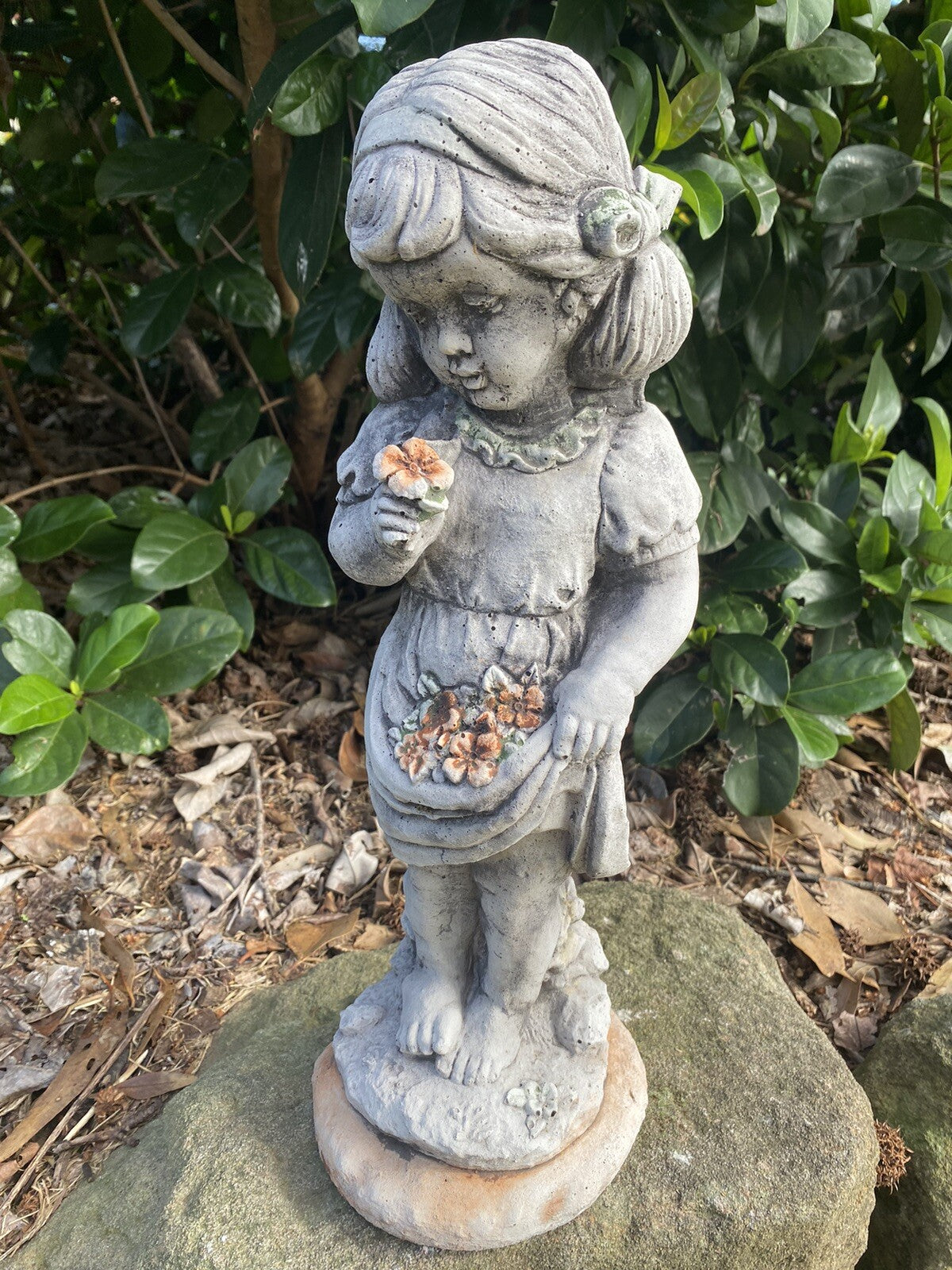Girl Statue Forget Me Not Ornament Animal Concrete Garden Statue Australian Made