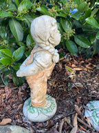 Boy Girl First Kiss Statue Ornament Animal Concrete Garden Australian Made