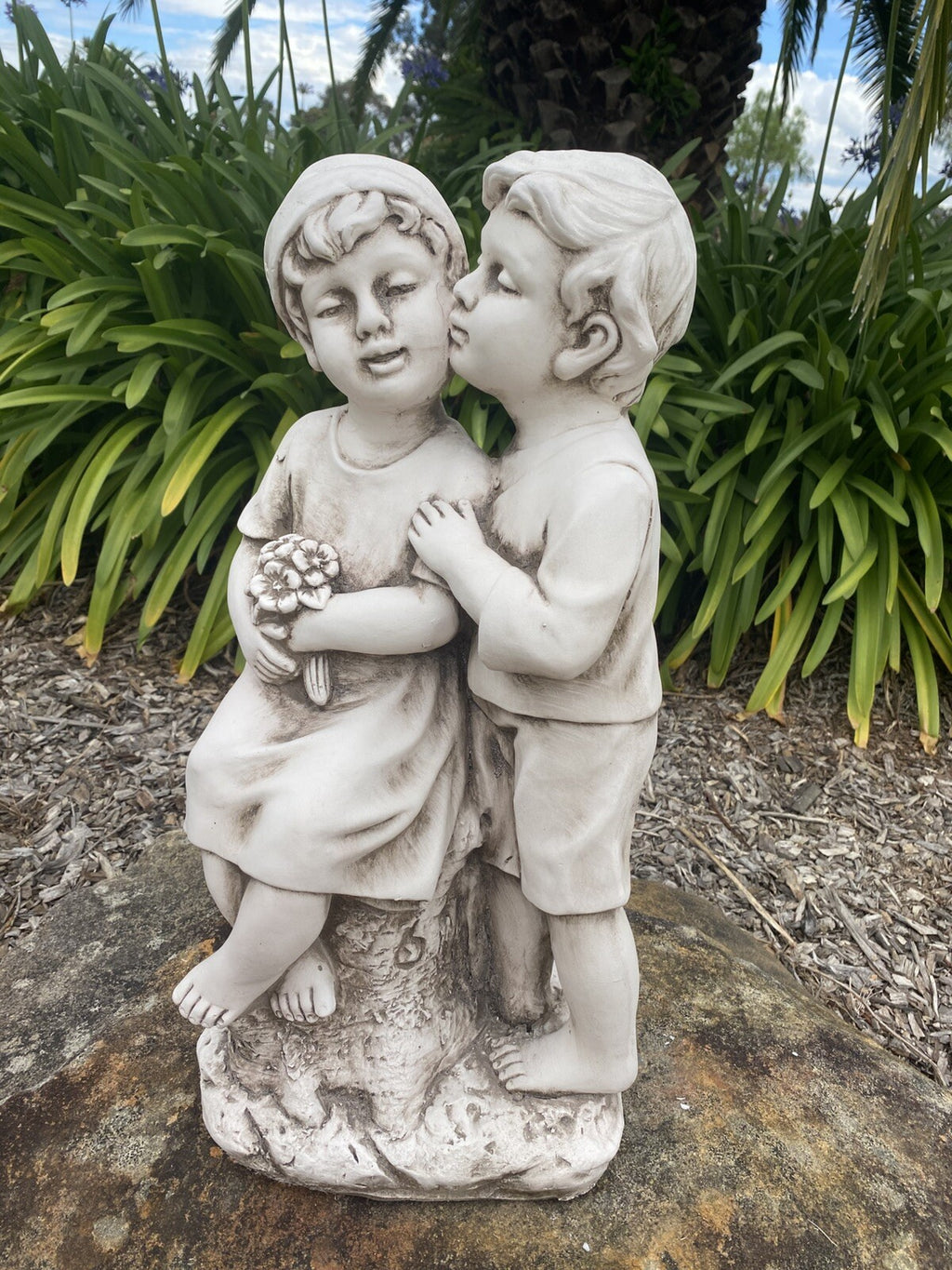 Boy And Girl Sharing A Kiss Garden Statue