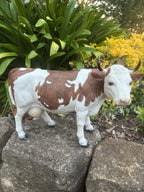 Resin Cow Farm Animal Statue 32cm Brown White Farmhouse Garden Ornament