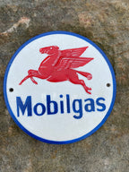 Mobilgas Cast Iron Sign Retro Man Cave Shed Garage Reproduction 24cm