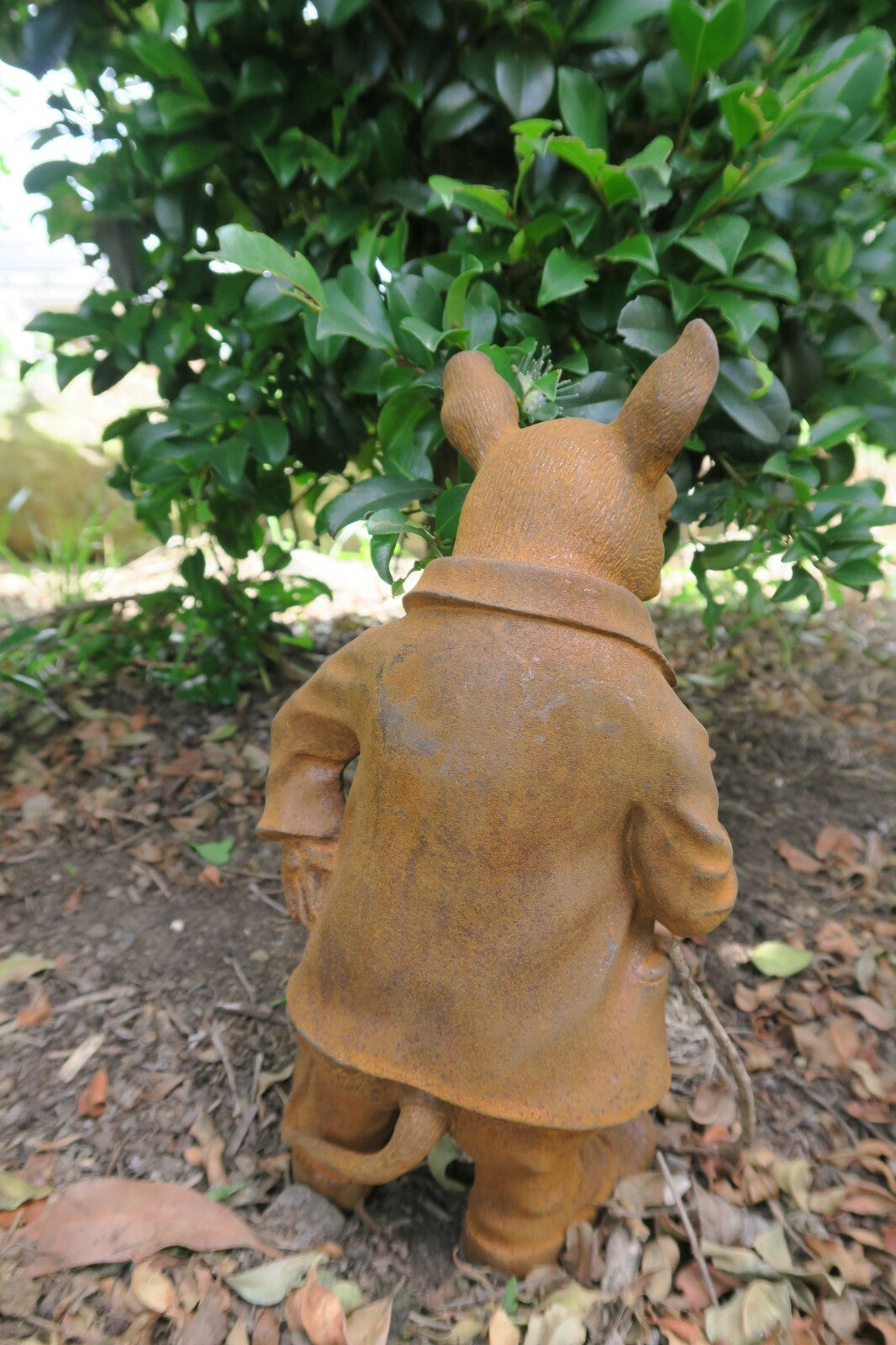 Ratty Rat Wind In The Willows Rat Rusty Cast Iron Garden Statue Small