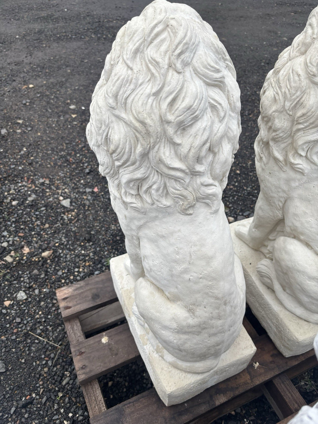Guardian Lion Pair Statue Garden Statue  75cm Pick Up Only