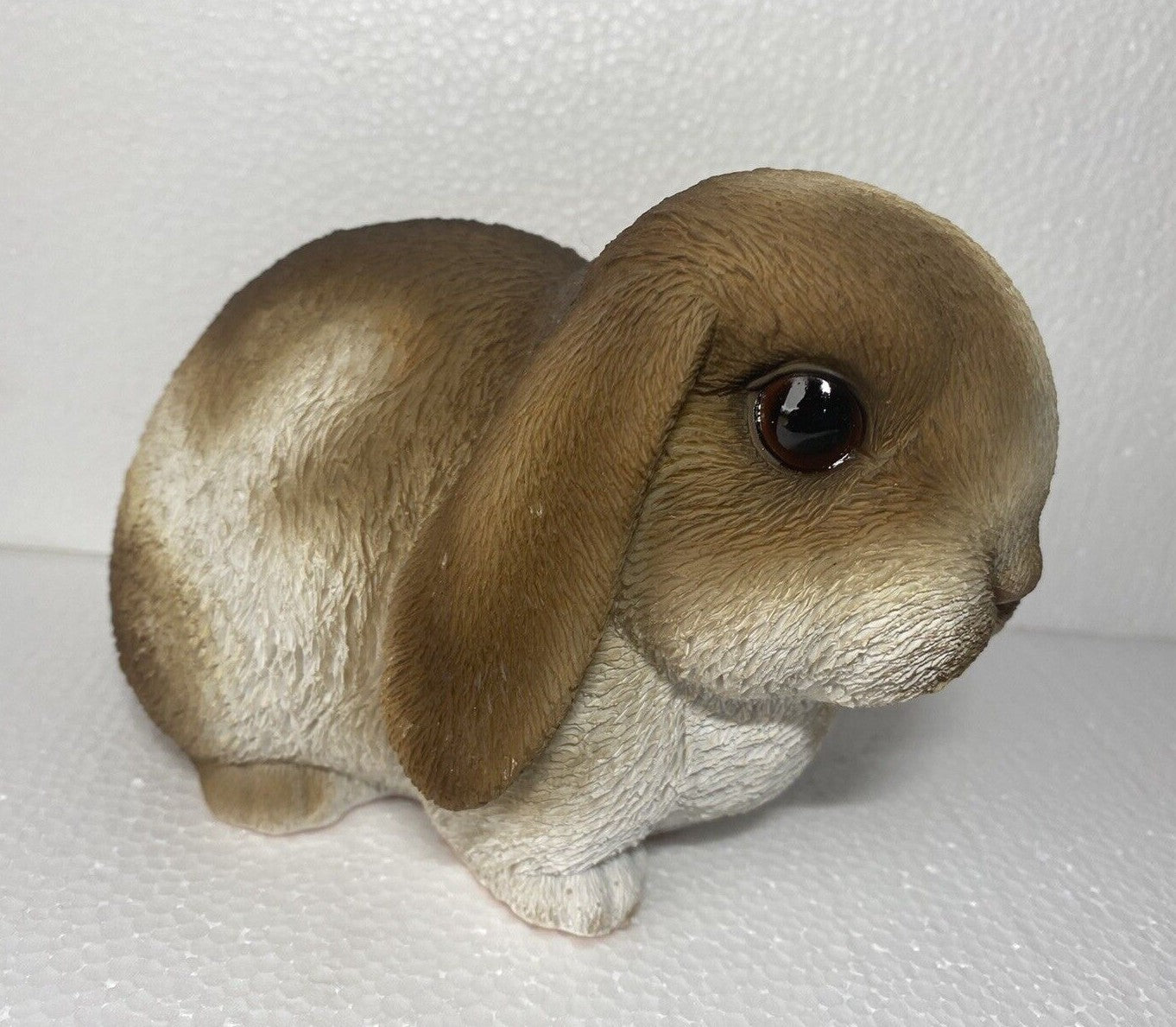 RABBIT BUNNY MINI LOP ANIMAL GARDEN STATUE ORNAMENT FIGURINE BROWN WHITE