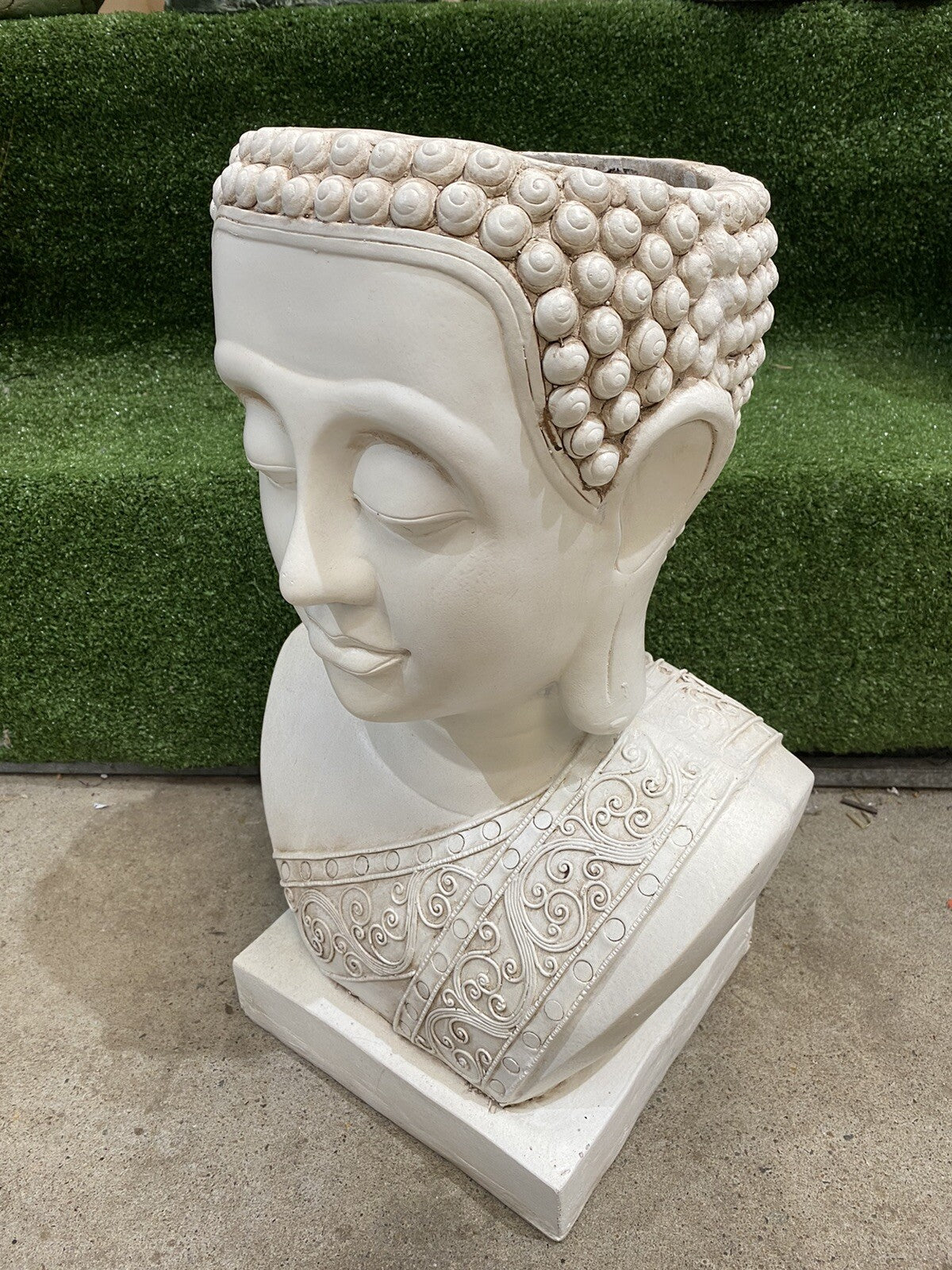 THAI BUDDHA HEAD PLANTER FLOWER POT ORNAMENT ANTIQUE WHITE 46CM