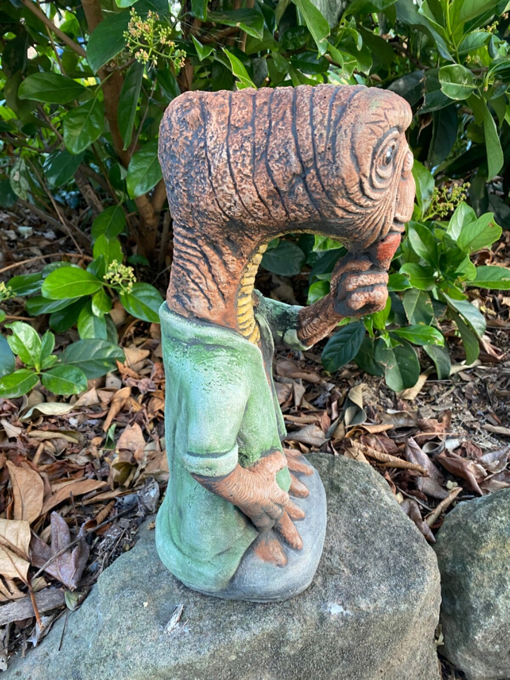 E T Phone Home Garden Statue Ornament Animal Concrete Cement Australian Made