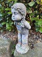 Boy Girl First Kiss Statue Ornament Animal Concrete Garden Australian Made