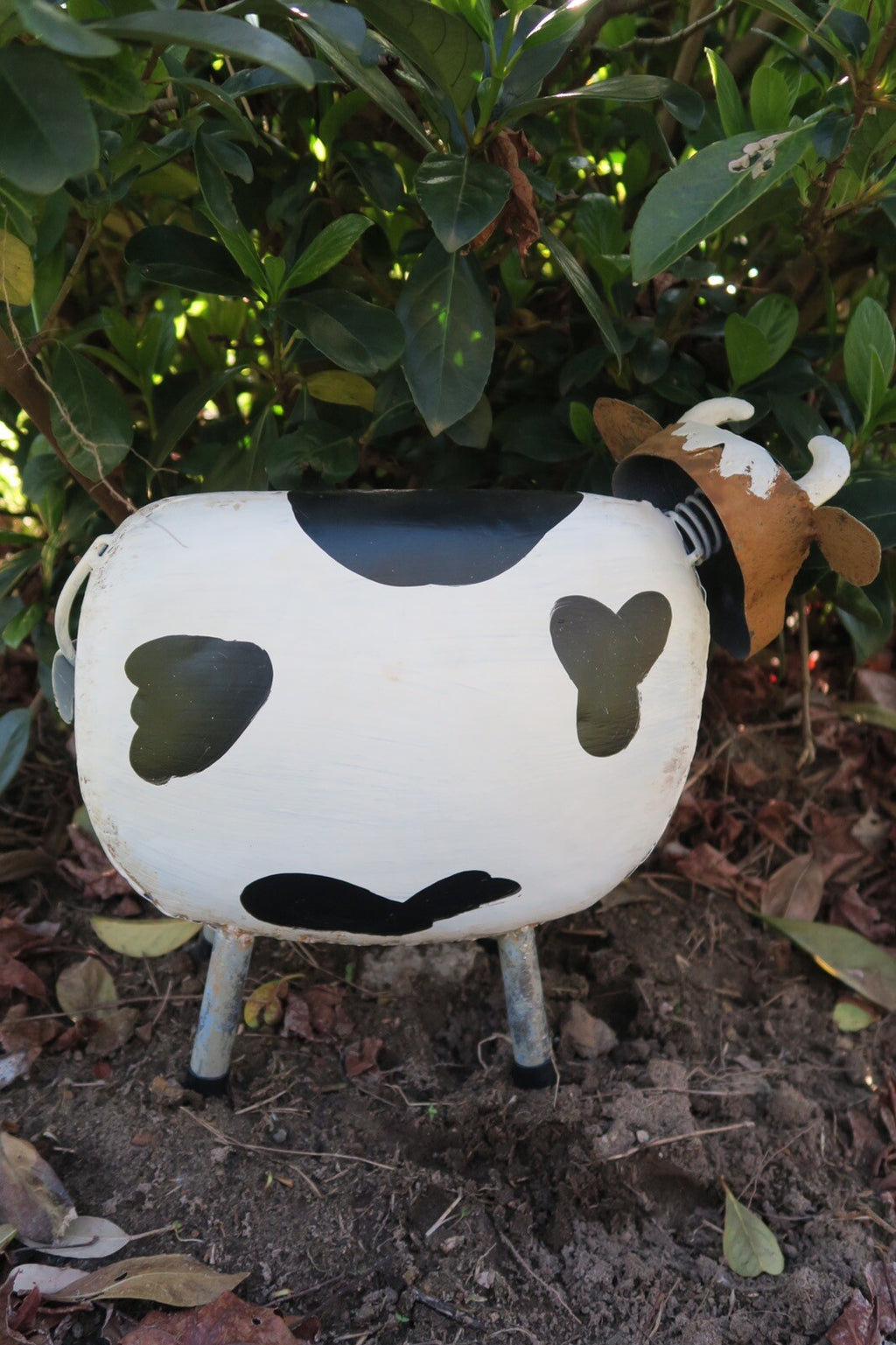 Cow Statue Metal Garden Ornament Home Decor Sculpture Farm Animals