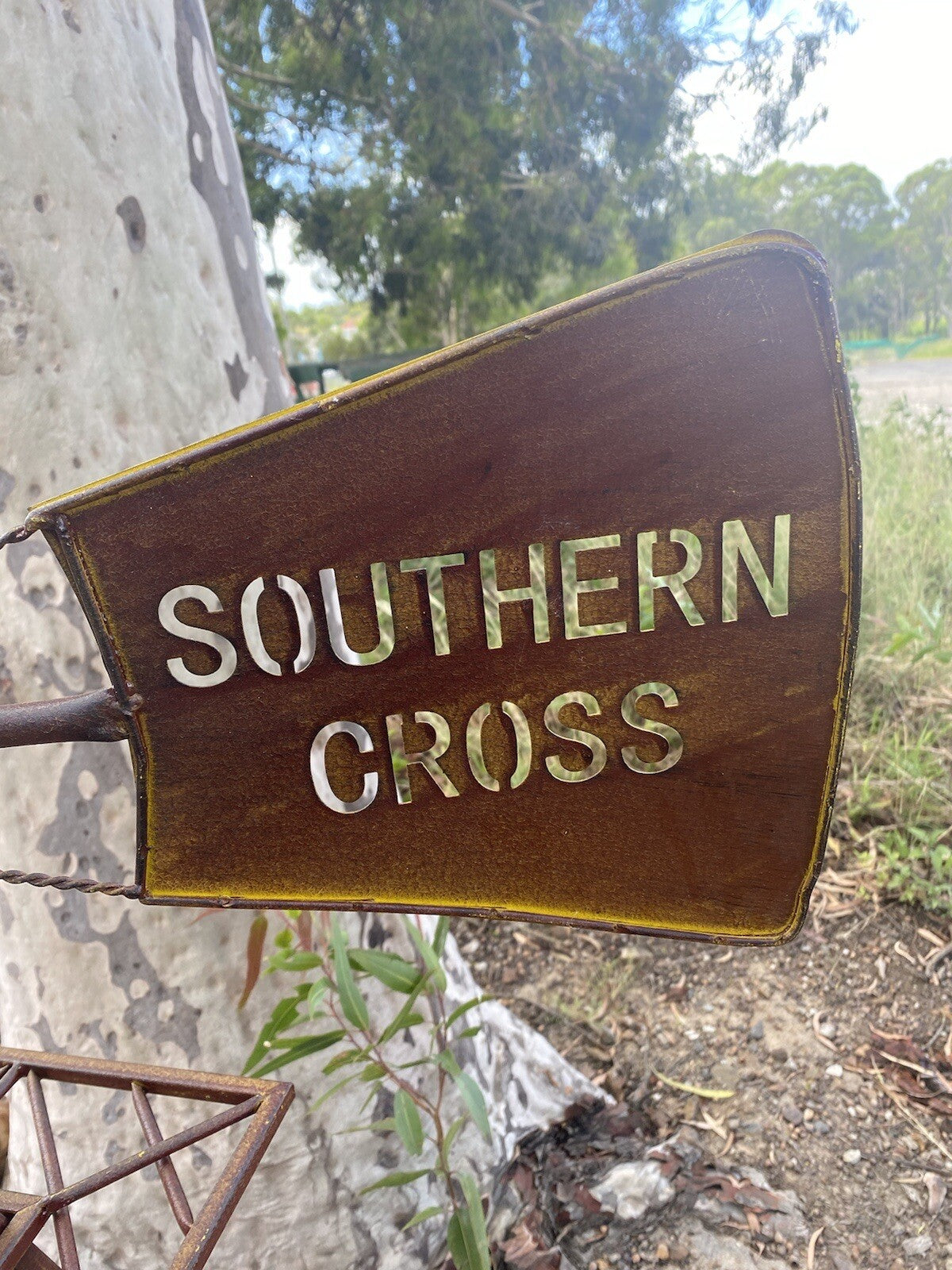Rustic Windmill Metal Southern Cross Garden Ornament Sculpture Rust  120 cm