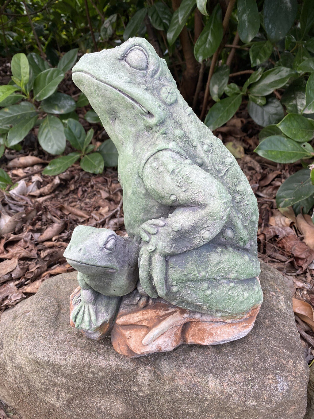 Frog and BUB Animal Concrete Cement Garden Statue Australian Made