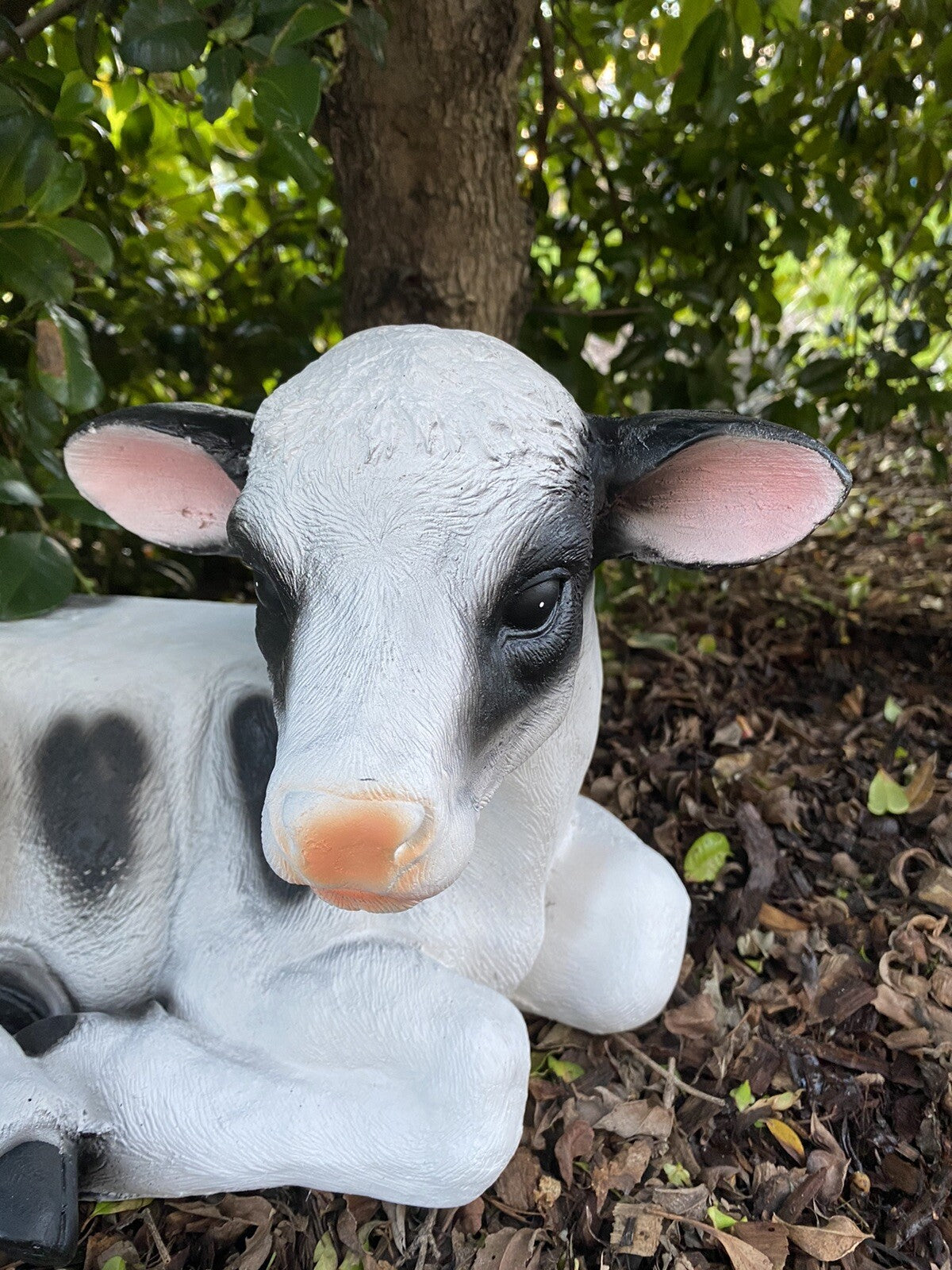 46cm Sitting Cow Ornament Statue Figurine Garden Sculptures Farm Animal Black