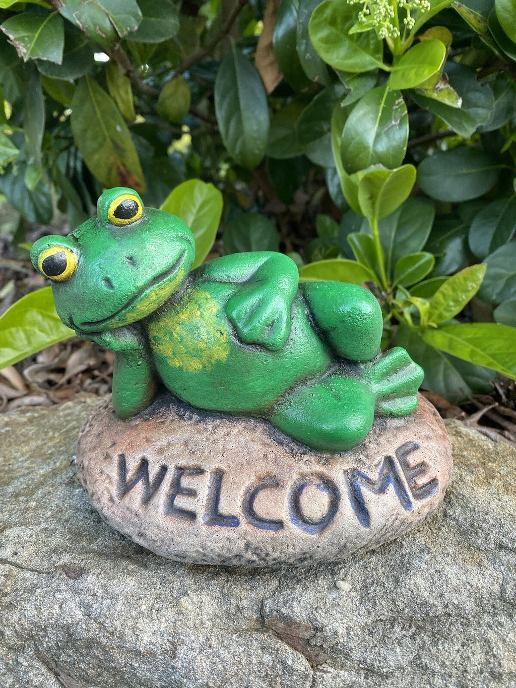 Green Tree Frog Welcome  Animal Concrete Cement Garden Statue Australian Made