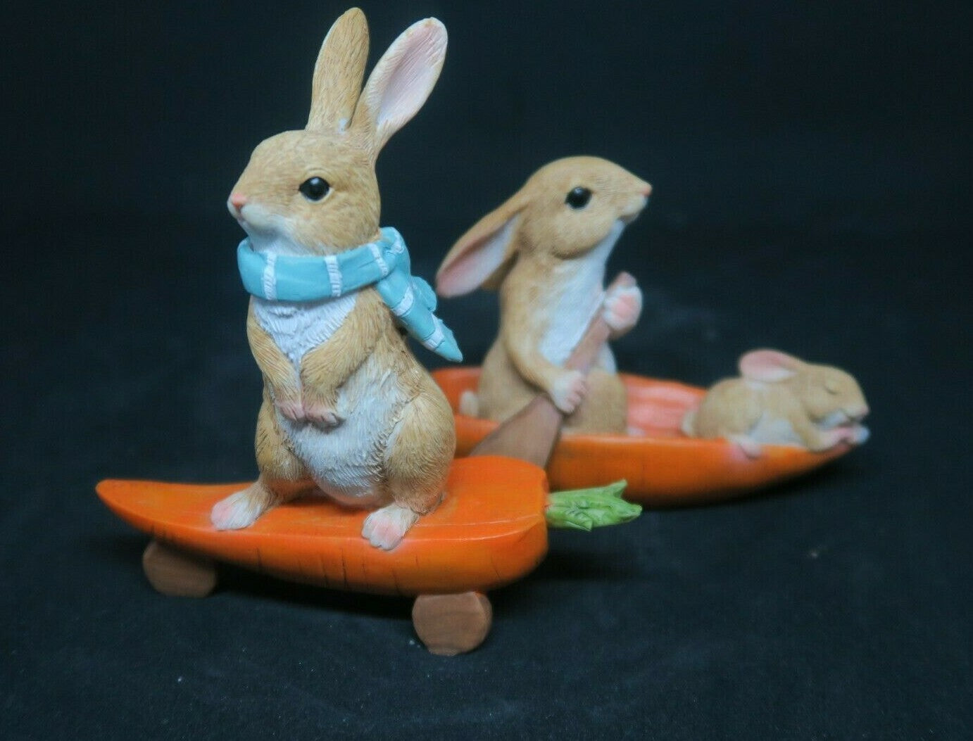 RABBIT BUNNY WITH SKATEBOARD CARROT AND CANOE STATUE ORNAMENT FIGURINE