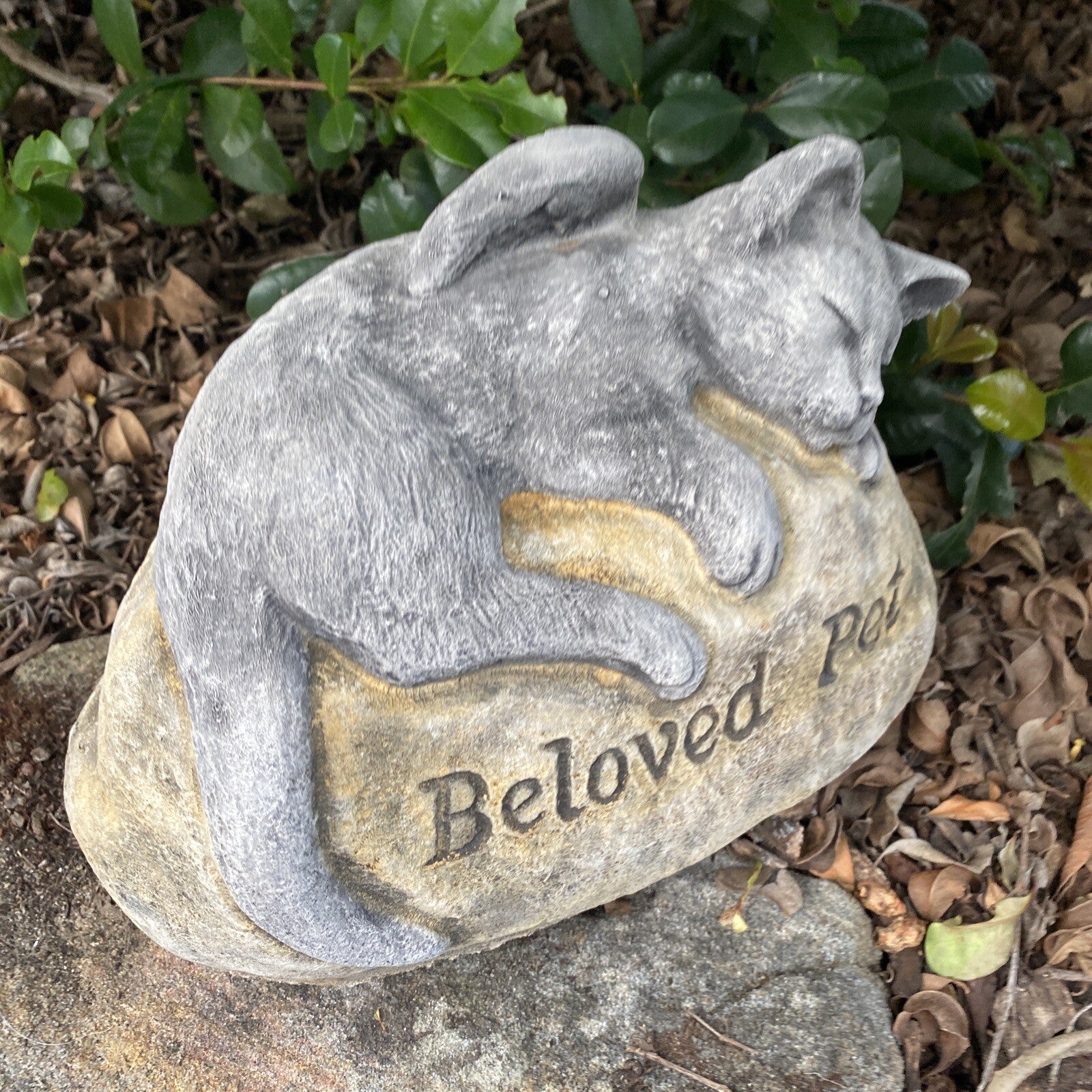 Cat Kitten Memorial Statue Ornament Animal Concrete Cement Garden Australia Made