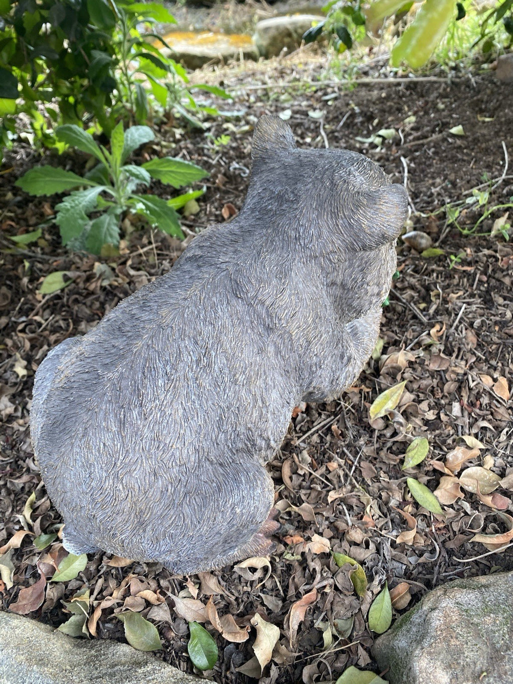 AUSTRALIAN WOMBAT EATING A LEAF GARDEN STATUE