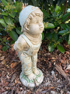 Boy Girl First Kiss Statue Ornament Animal Concrete Garden Australian Made