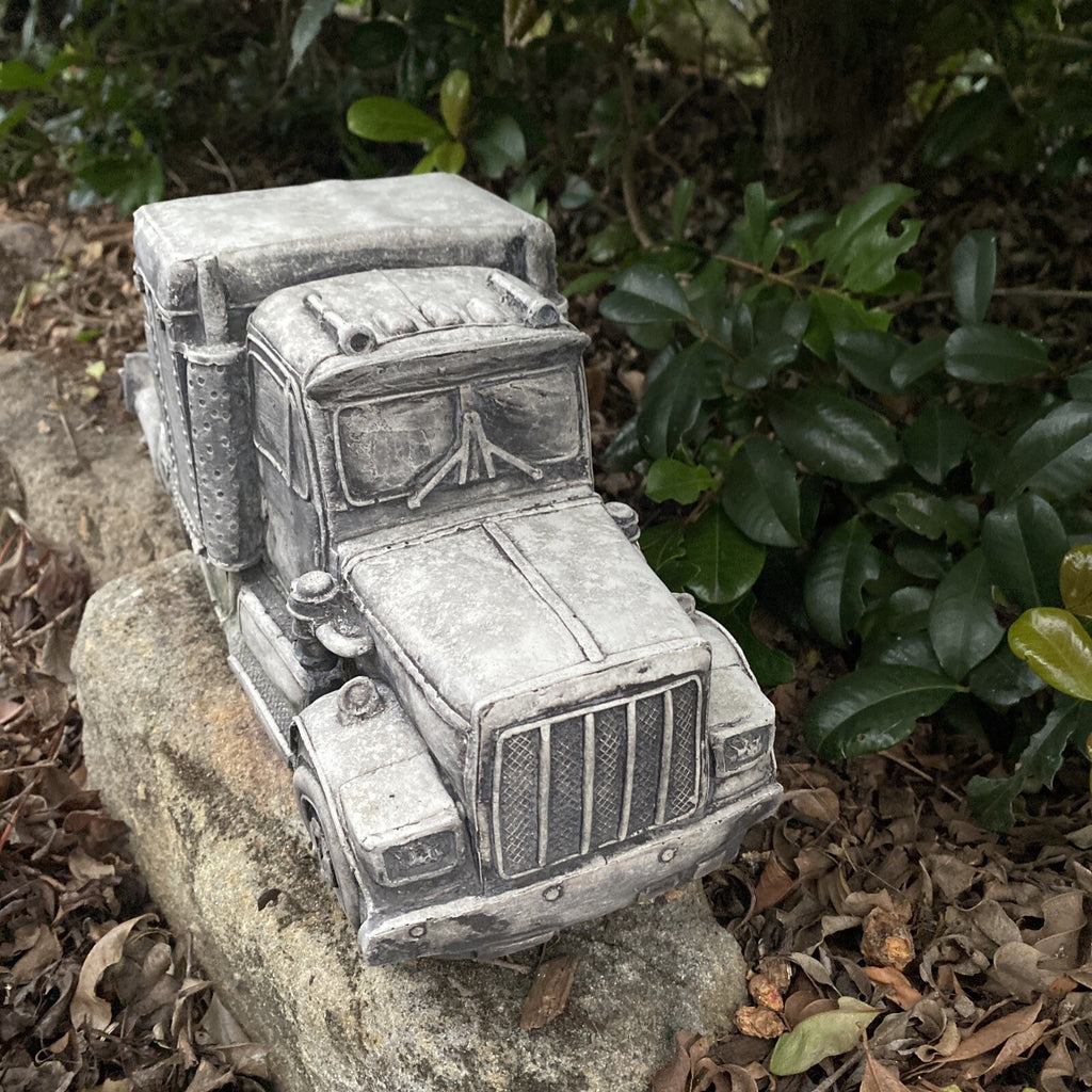 Prime Mover Truck Statue Ornament Animal Concrete Cement Garden Australian Made