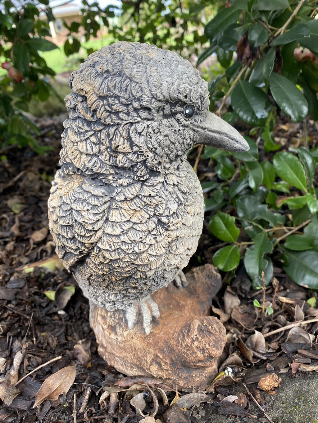 Kookaburra Bird On A Log  Statue Ornament Animal Concrete Garden Australian Made