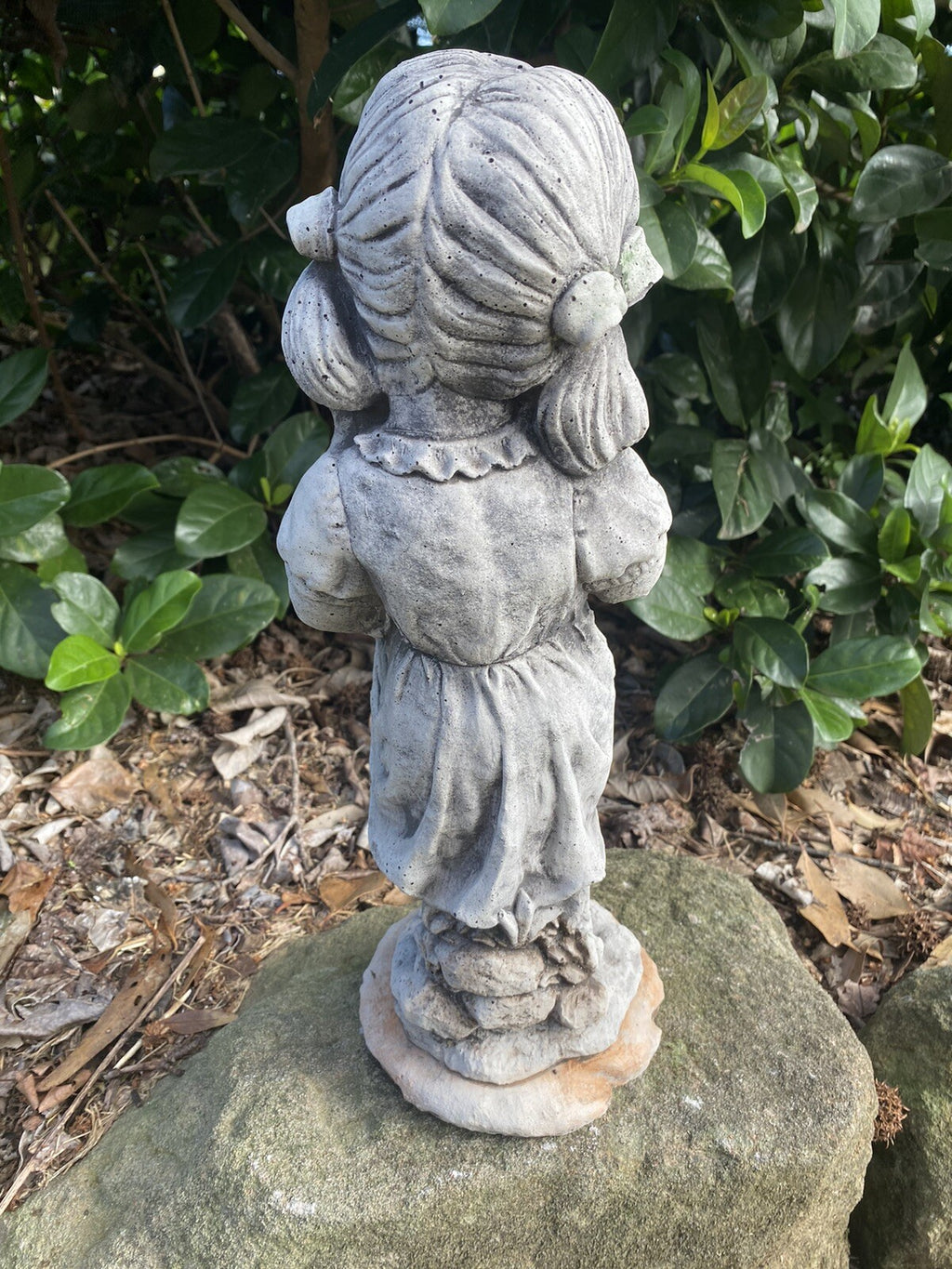 Girl Statue Forget Me Not Ornament Animal Concrete Garden Statue Australian Made