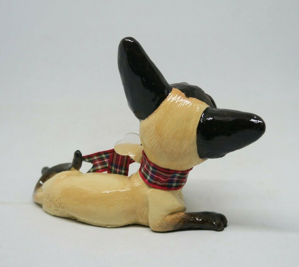 Little Paws Slinky the Siamese Chocolate Point cat Figurine Statue Home Decor