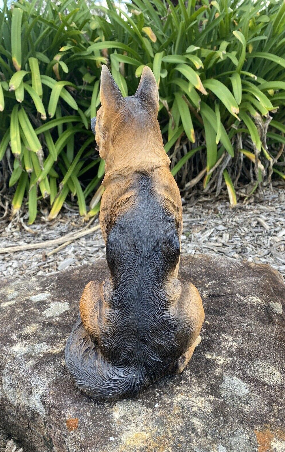 GERMAN SHEPHERD MEMORIAL PUPPY DOG ANIMAL GARDEN STATUE ORNAMENT SCULPTURE