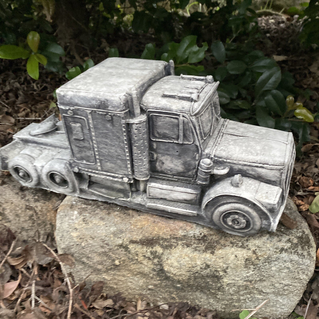 Prime Mover Truck Statue Ornament Animal Concrete Cement Garden Australian Made
