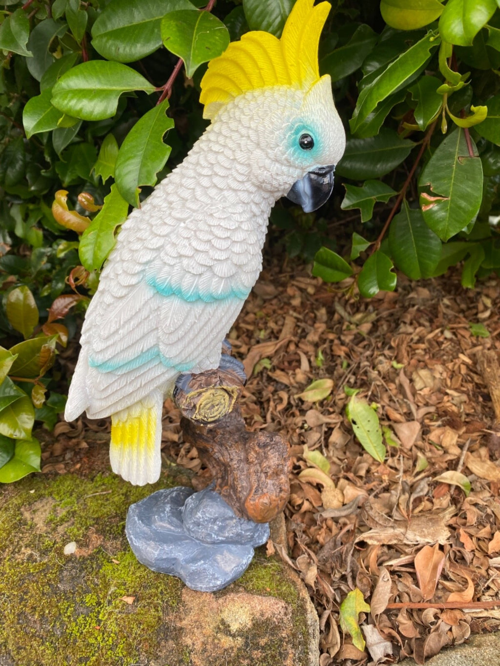 Sulfa Crested Cockatoo on a Branch White Bird Garden Ornament Statue Gift 32cm
