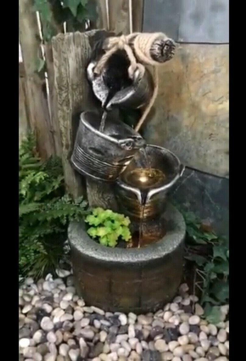 COURTYARD WELL BUCKET WATER FEATURE FOUNTAIN INDOOR OUTDOOR BENCH TOP HOME DECOR