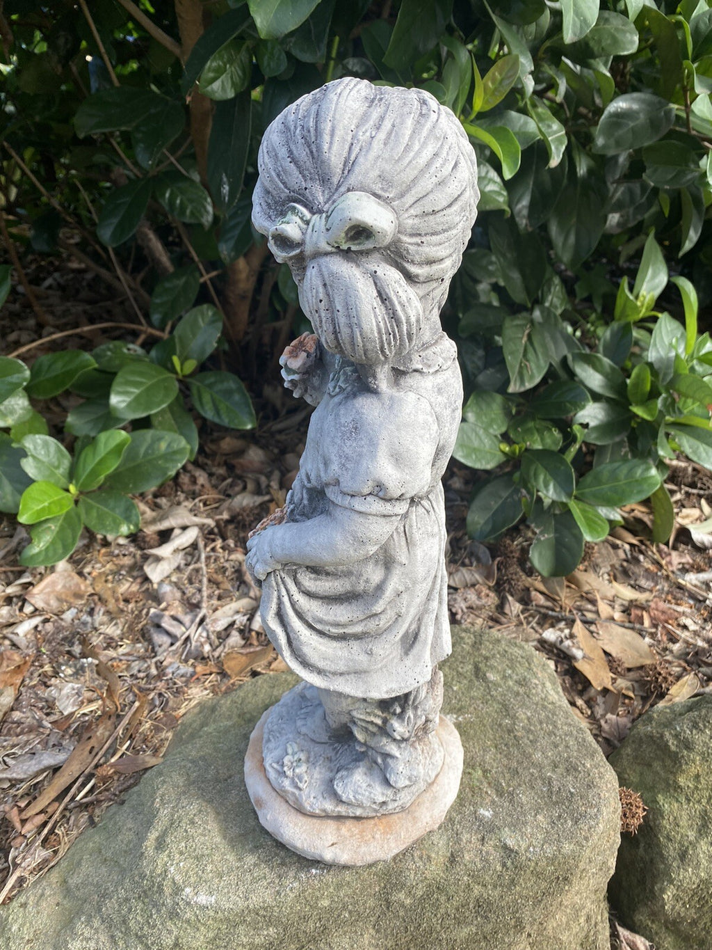 Girl Statue Forget Me Not Ornament Animal Concrete Garden Statue Australian Made
