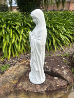 Mary Garden Statue – Religious Outdoor Garden Ornament