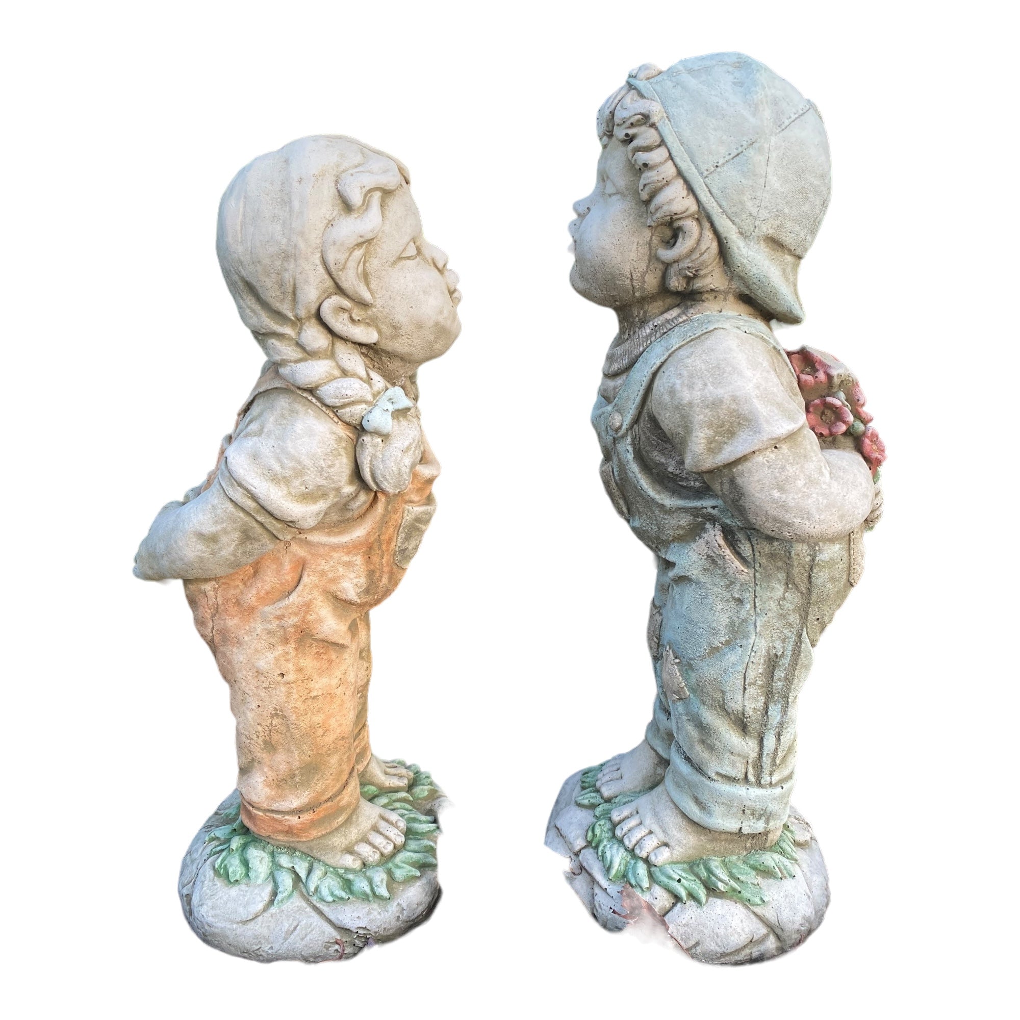 Boy Girl First Kiss Statue Ornament Animal Concrete Garden Australian Made