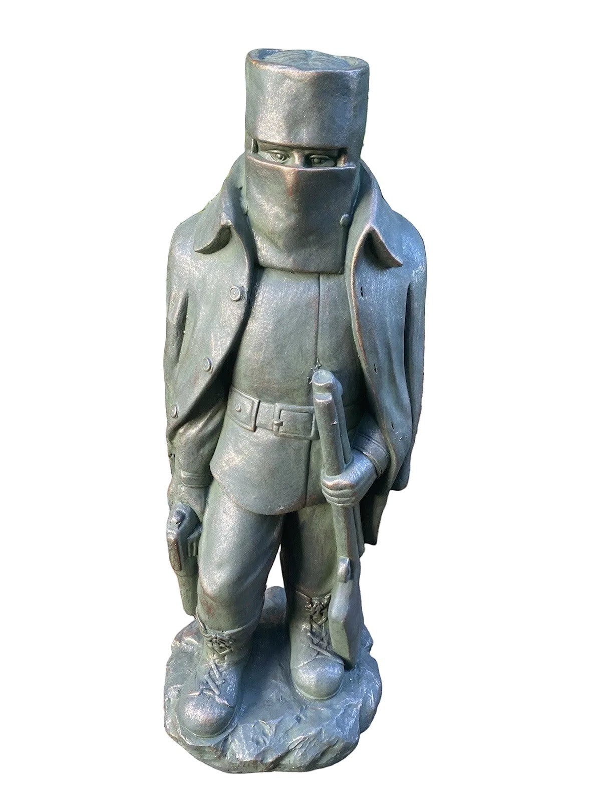 22nice4me Garden Statues 70cm Ned Kelly fiber clay figurine with a rustic hand-painted finish and rifle detail.