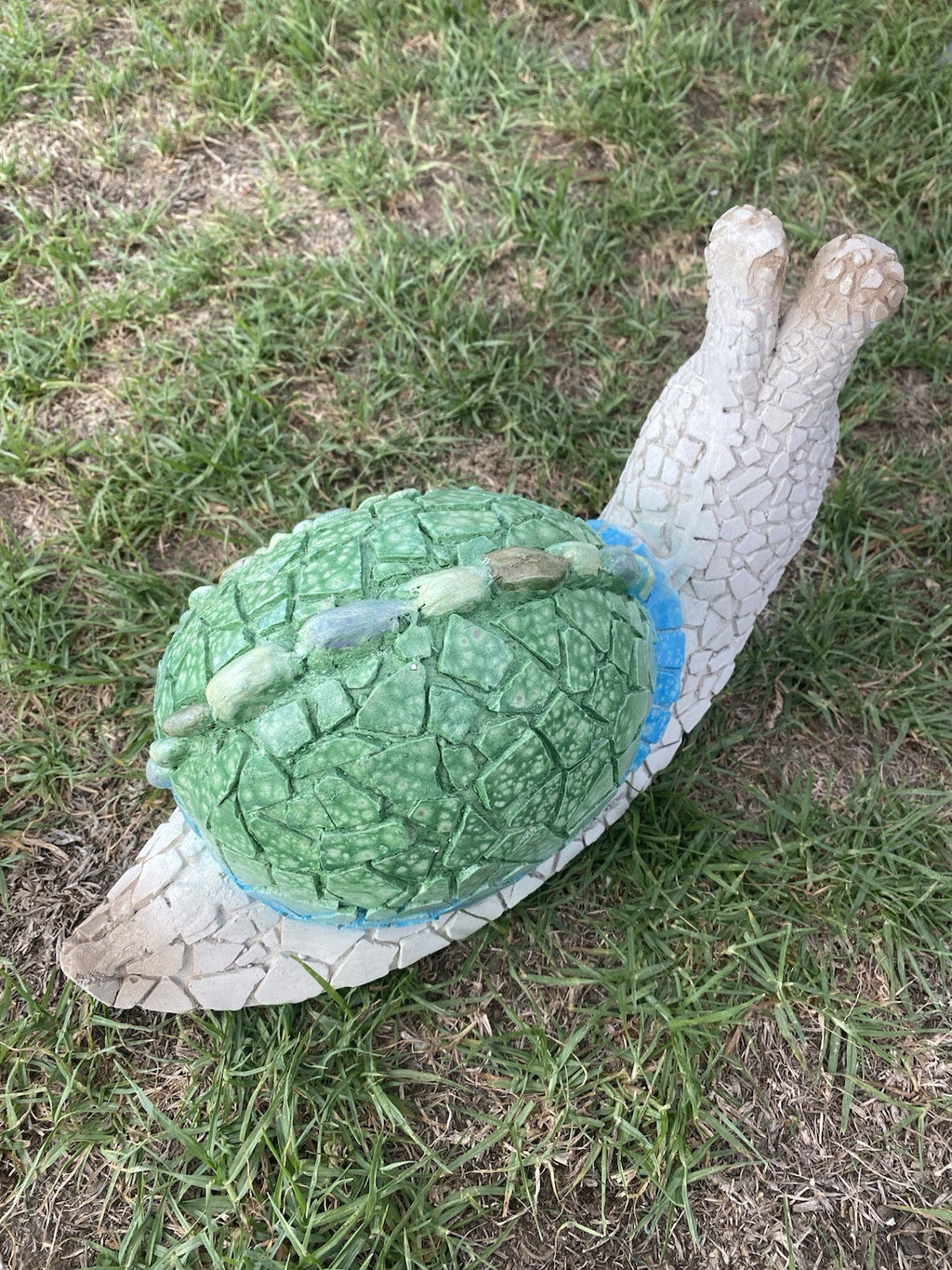 Mosaic Look Snail Garden Statue Ornament Figurine Home Decor