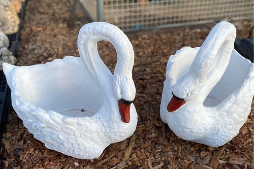 Pair of 22nice4me Garden Statues white concrete swan planters with detailed feather texture for outdoor garden decor